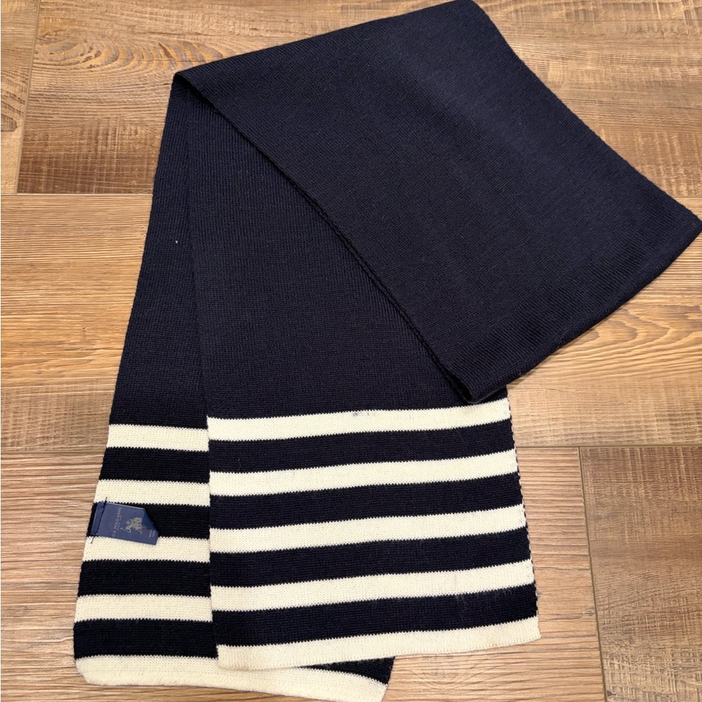 U.S.‎ Polo Assn. Navy and White Striped Knit Scarf